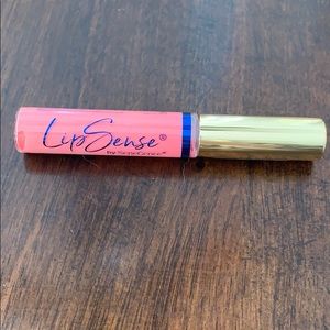 New pink matte lip gloss